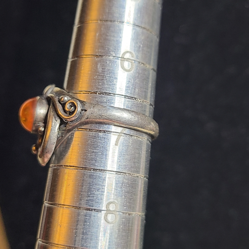 Amber Swirl Bezel Silver Ring - Picture 4 of 6